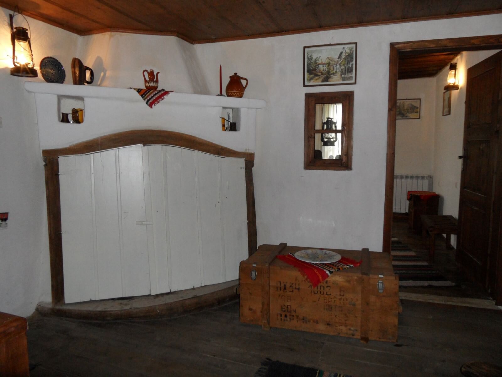 2nd floor - Rest room with a fireplace